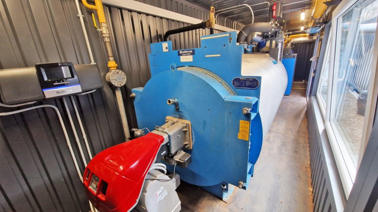 Konteinertipa gāzes katlu māja. Bosch katli 1900kW +250kW +250kW